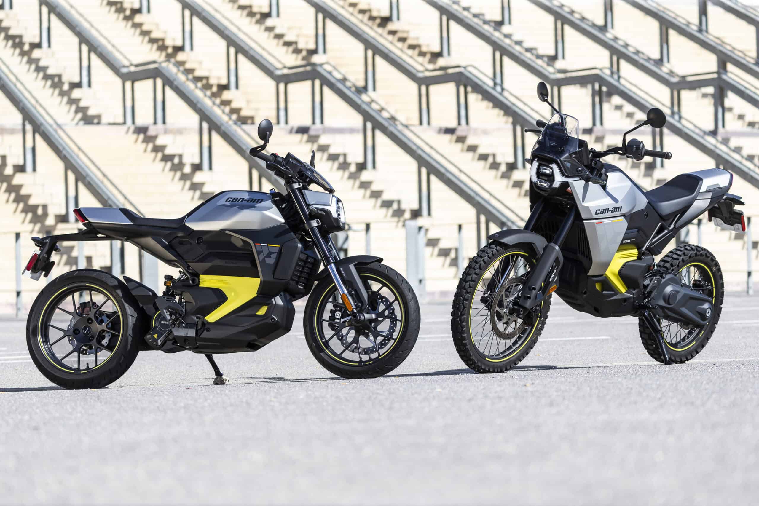 Kjøretøy for fritidsbruk, elektrisk ATV og Moto for utendørs eventyr og rekreasjon, perfekte for skog, terreng og utendørsopplevelser, med moderne design og kraftige motorer.